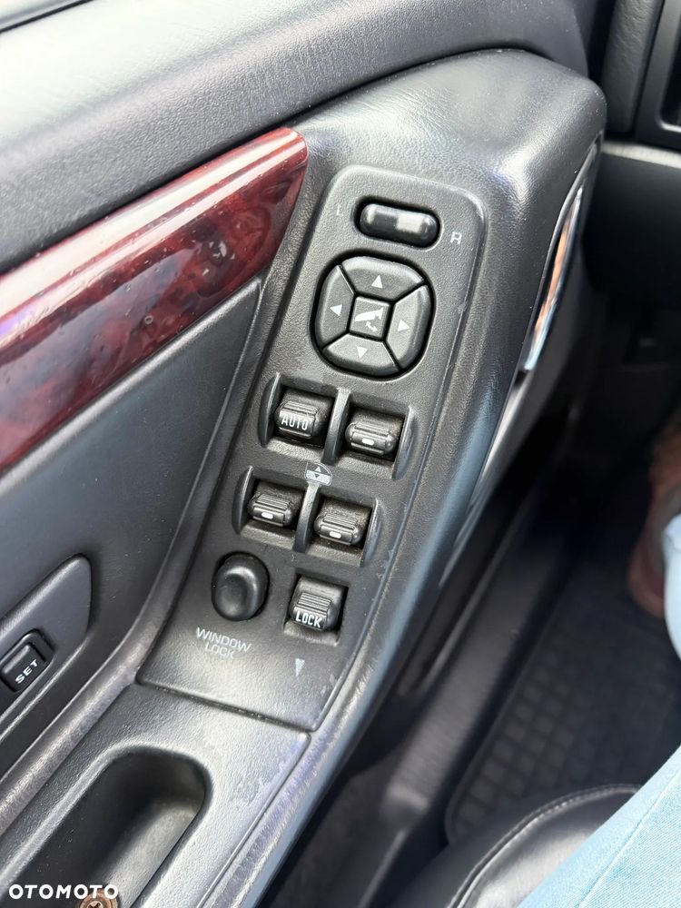 Jeep Grand Cherokee 2.7 CRD Limited - 23