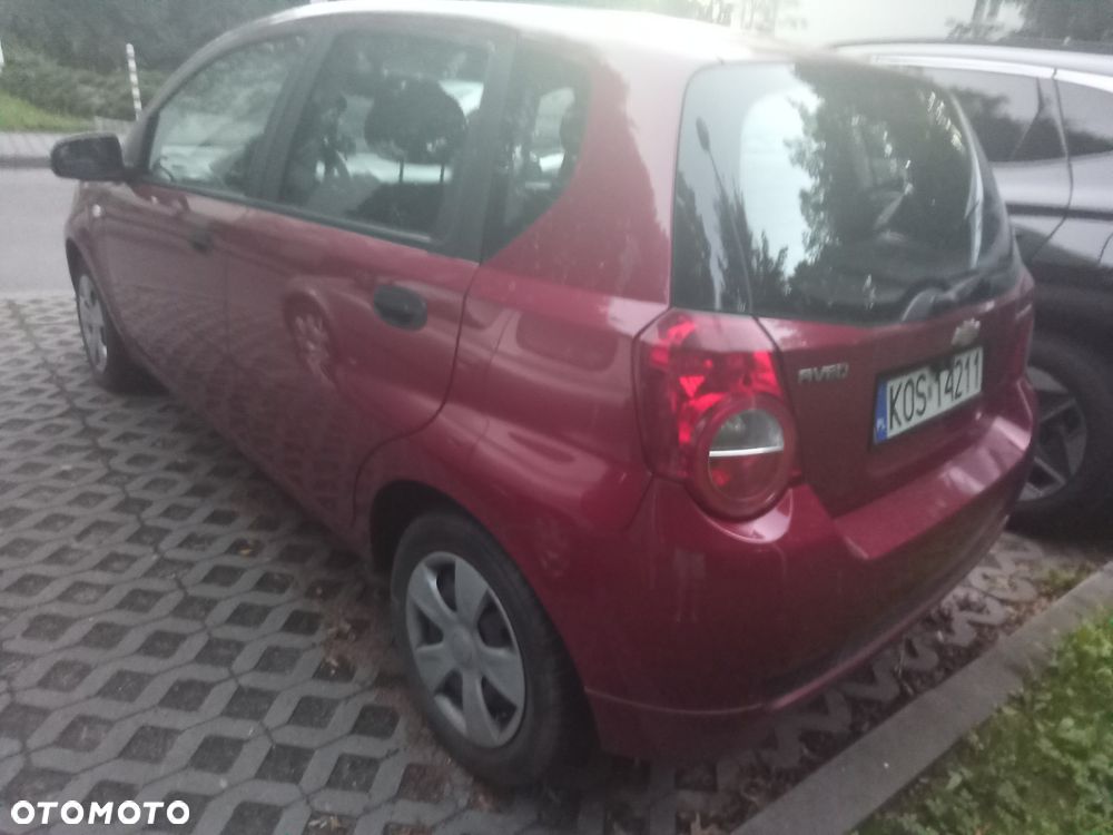 Chevrolet Aveo - 8