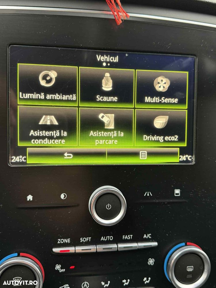 Renault Megane ENERGY dCi 130 BOSE EDITION - 9