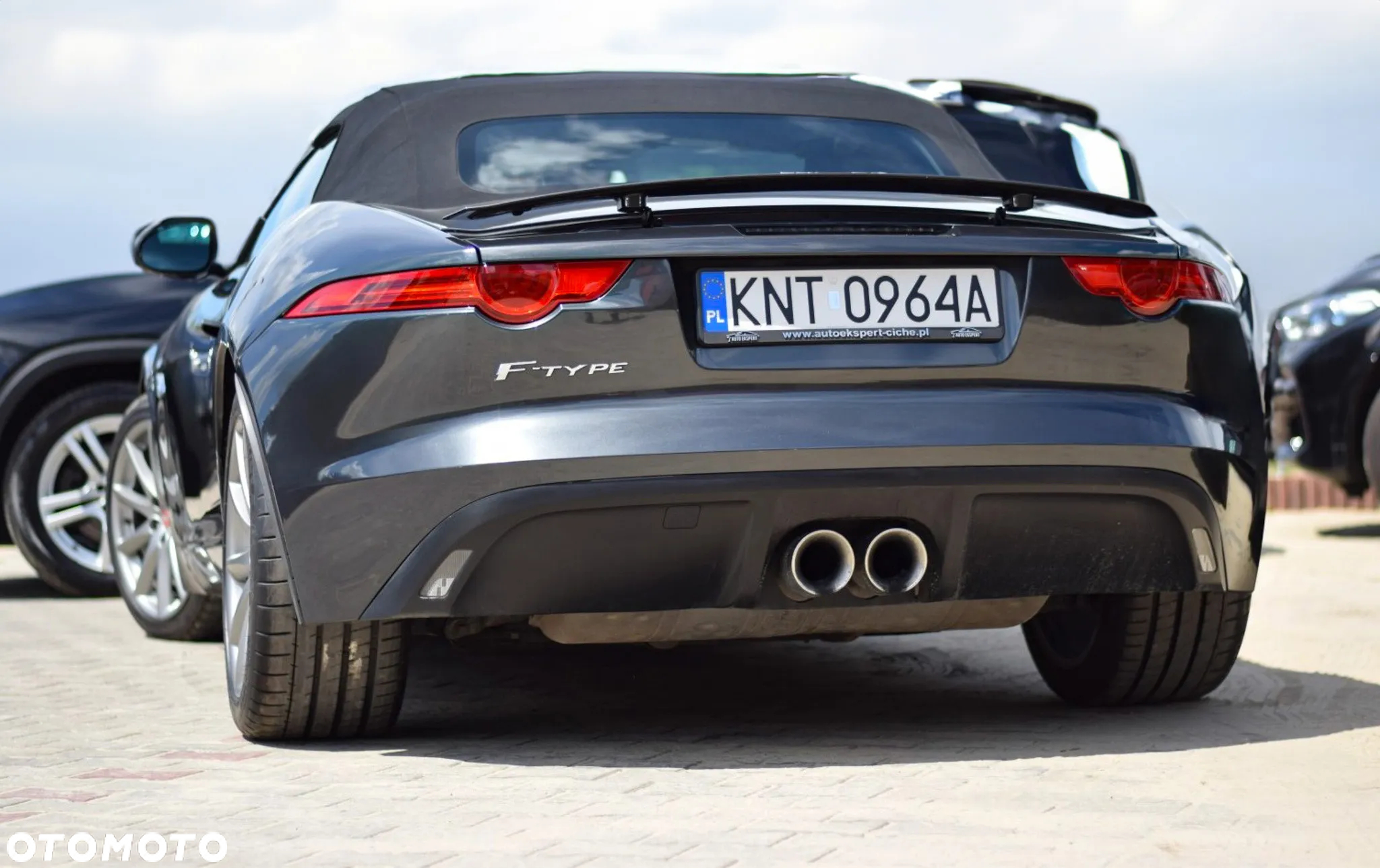 Jaguar F-Type Cabriolet R-Dynamic - 31