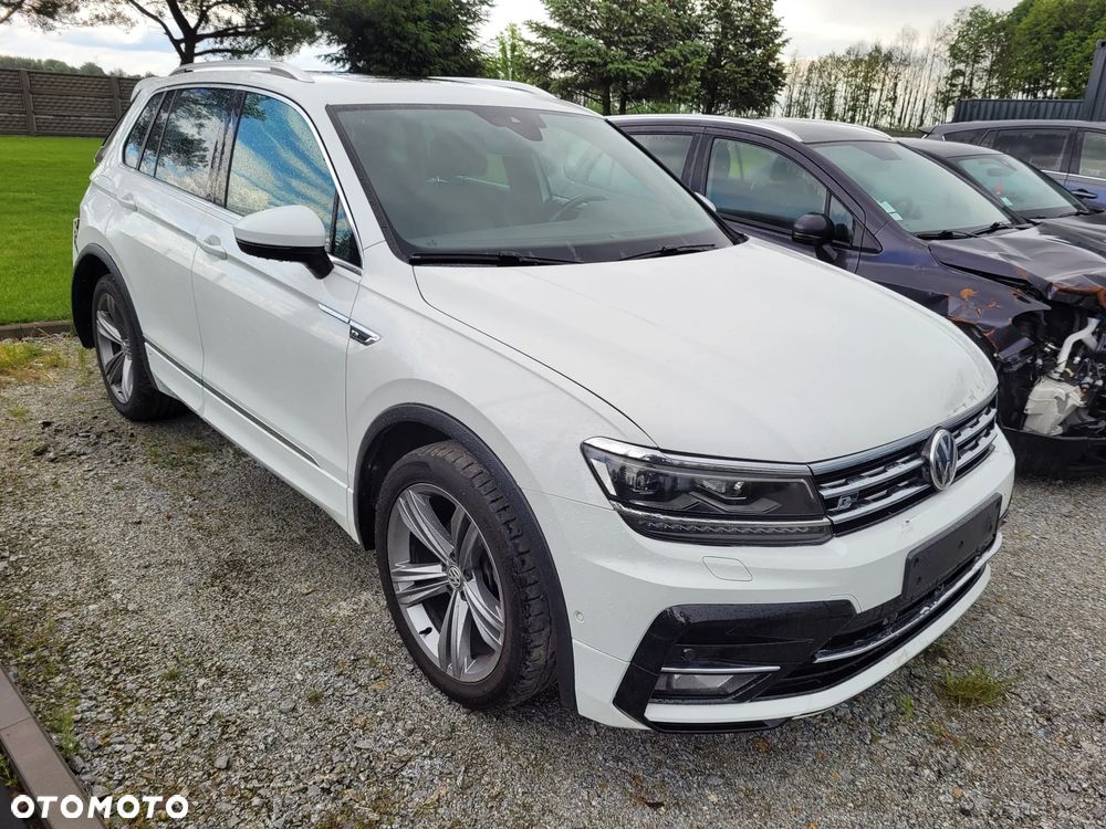 Volkswagen Tiguan - 11