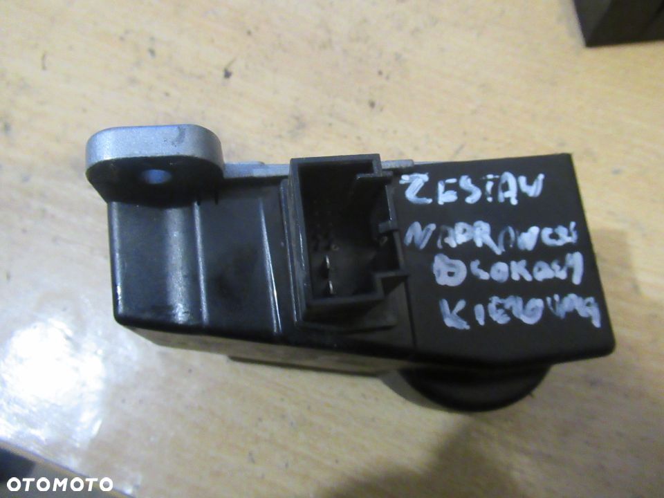 ZESTAW NAPRAWCZY BLOKADA KIEROWNICY VW PASSAT B6 B7 3C0905861D - 3