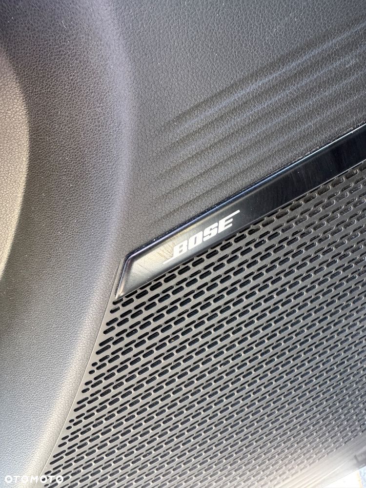 Hyundai Santa Fe 1.6 T-GDI HEV Calligraphy 4WD 7os - 8