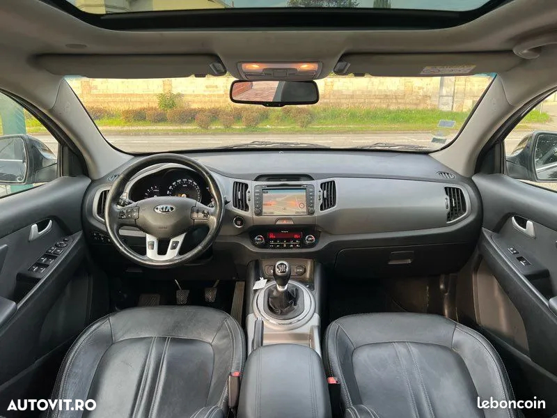 Kia Sportage 2.0 CRDI 4WD Dream-Team Edition - 3