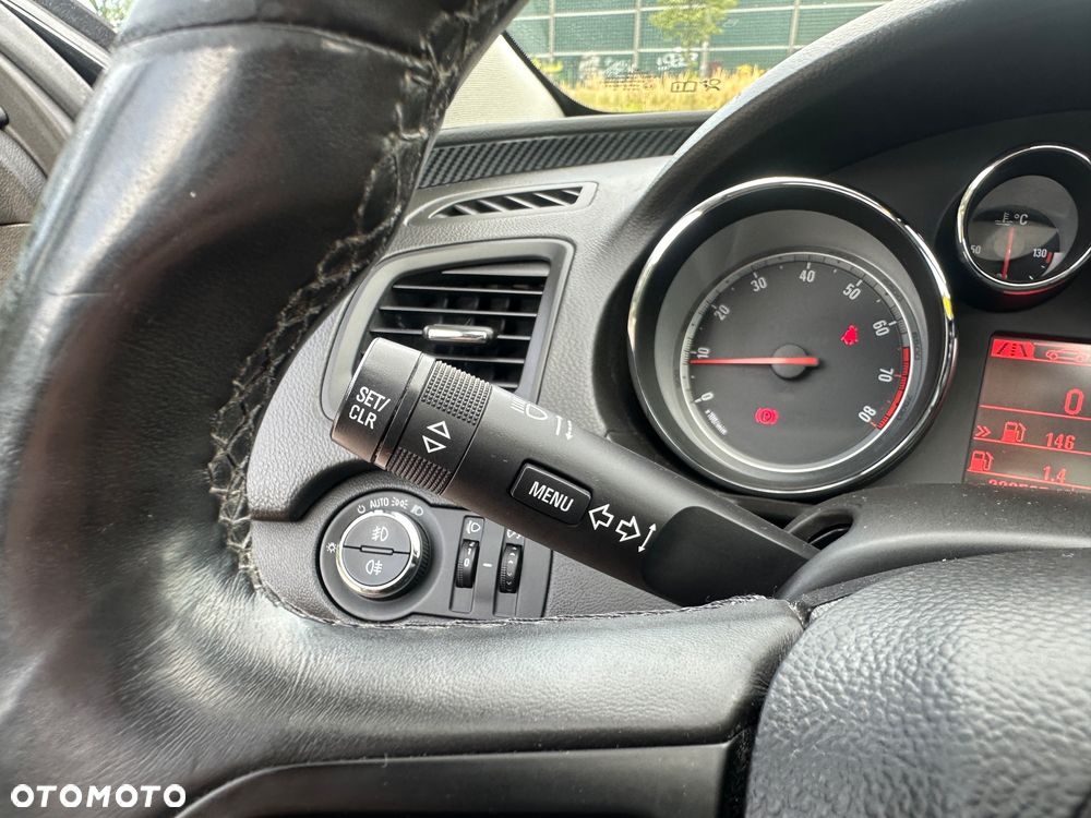 Opel Insignia 1.8 Elegance - 28