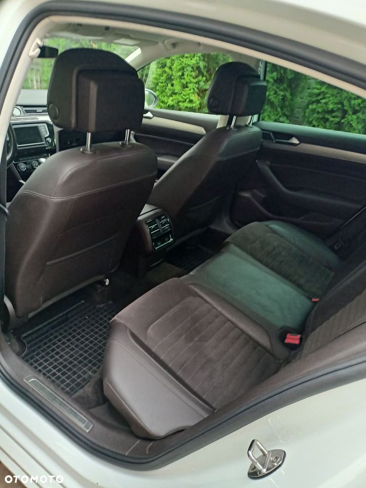 Volkswagen Passat - 3