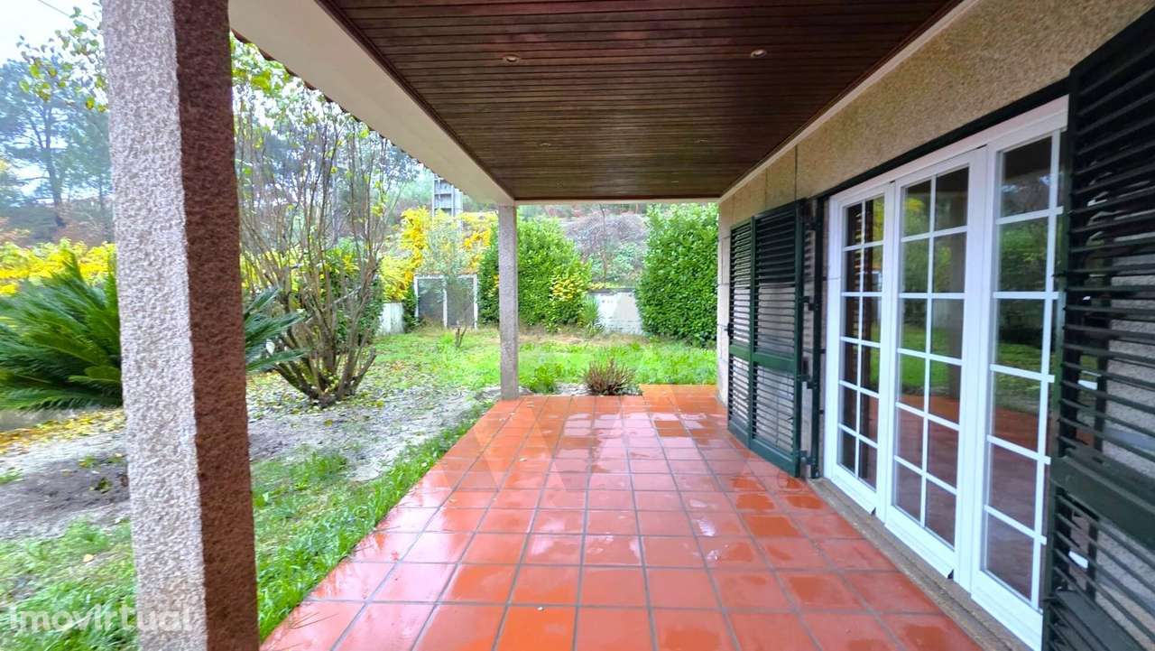 Moradia Multifamiliar T5, com Jardim e Terraços, 5 do Centro de Amaran - Grande imagem: 3/46