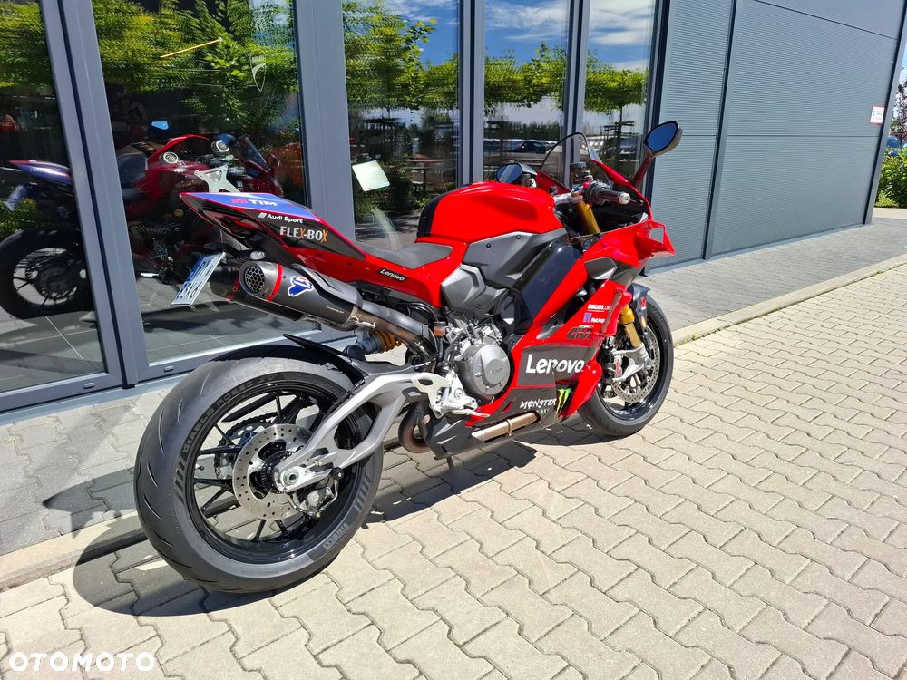 Ducati Panigale V2 - 11