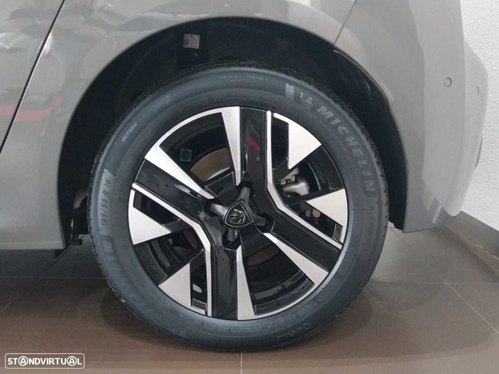 Peugeot e-208 51 kWh Allure - 11