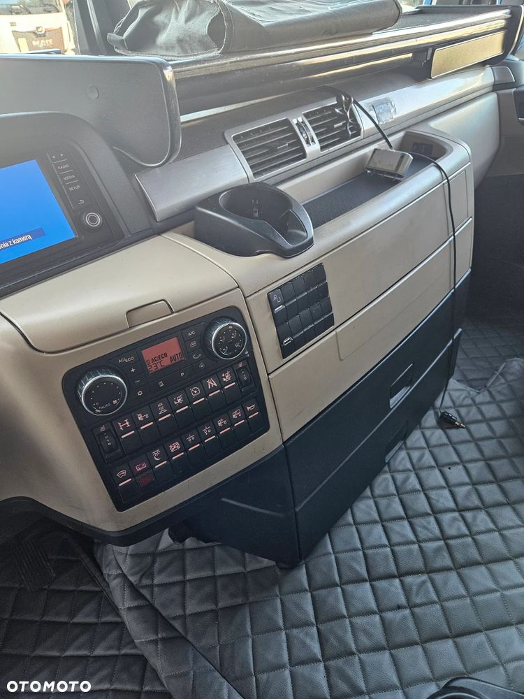 MAN TGX 18 500 XXL - 17