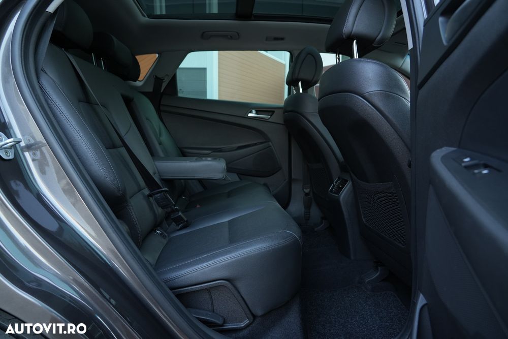 Hyundai Tucson 2.0 CRDI 4WD Automatik Premium - 10