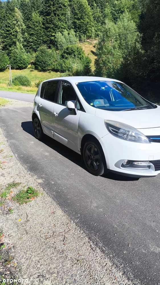 Renault Scenic 1.5 dCi Life - 12