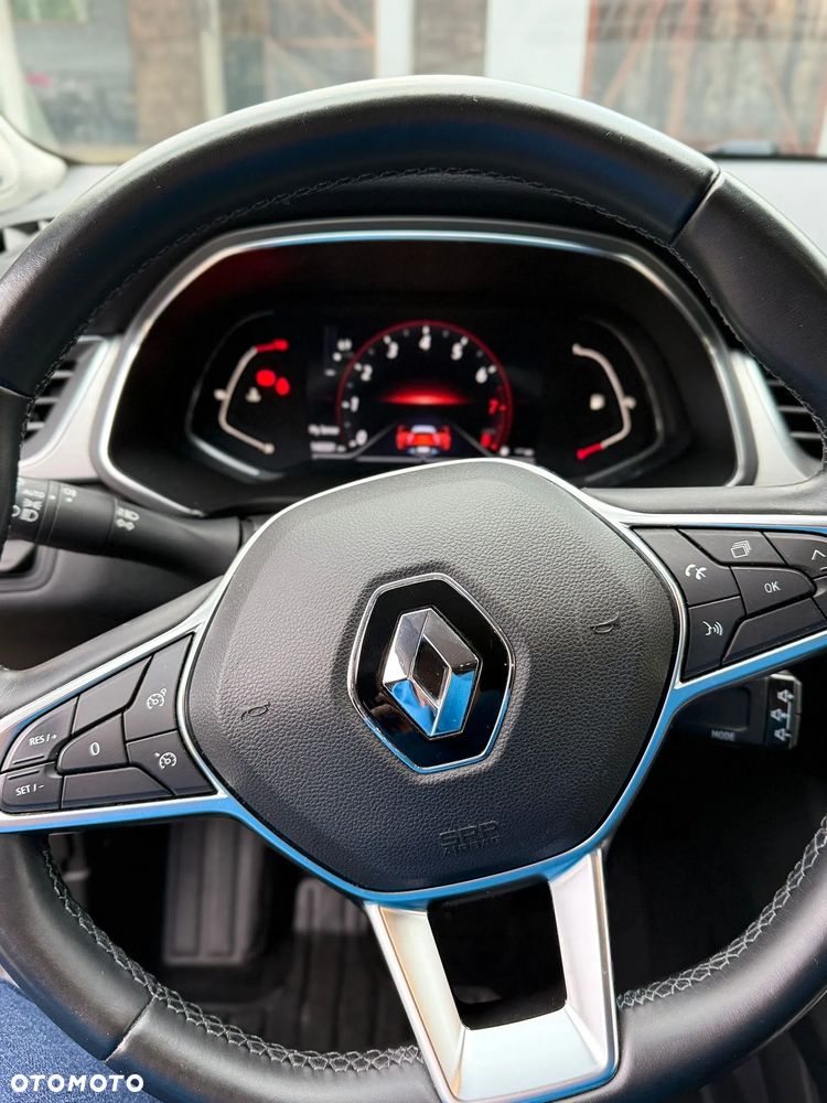 Renault Captur - 27