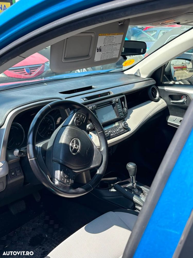 Toyota RAV4 2.5 4x4 Comfort - 8