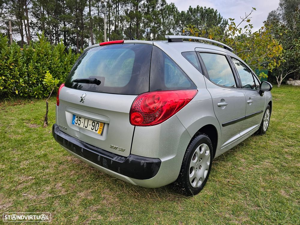 Peugeot 207 SW 1.4 Trendy - 4