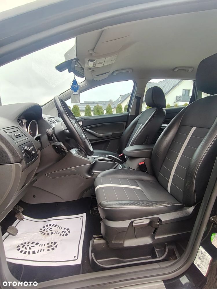 Ford Kuga - 7