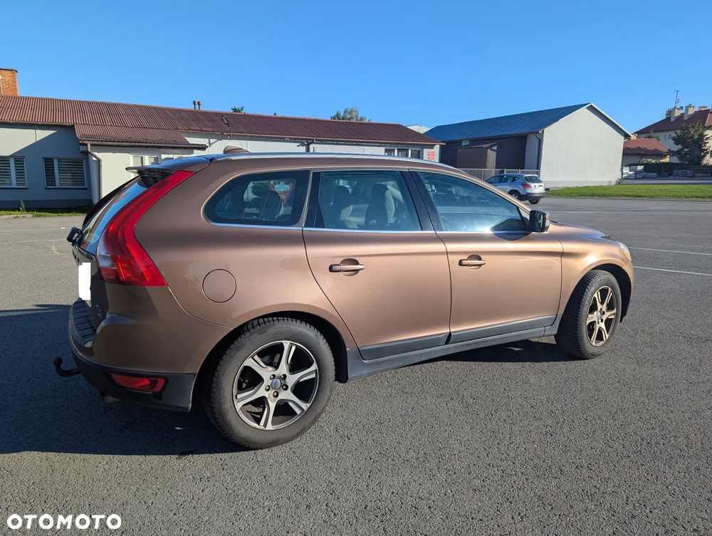 Volvo XC 60 - 3