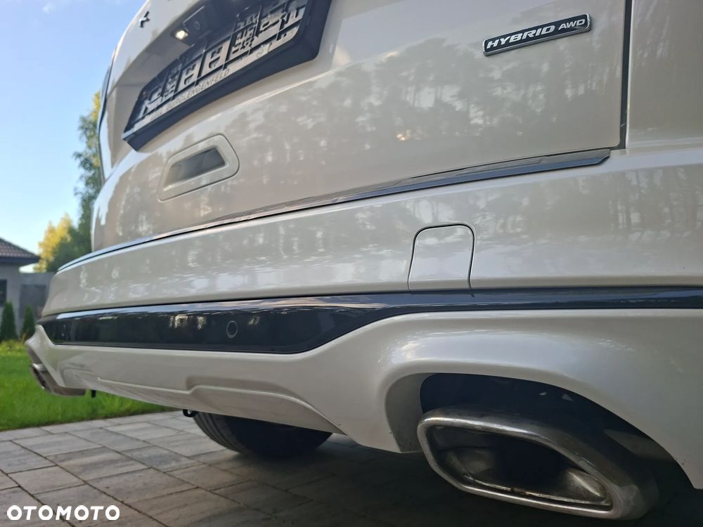 Ford Kuga 2.5 Duratec FHEV ST-LINE X - 11