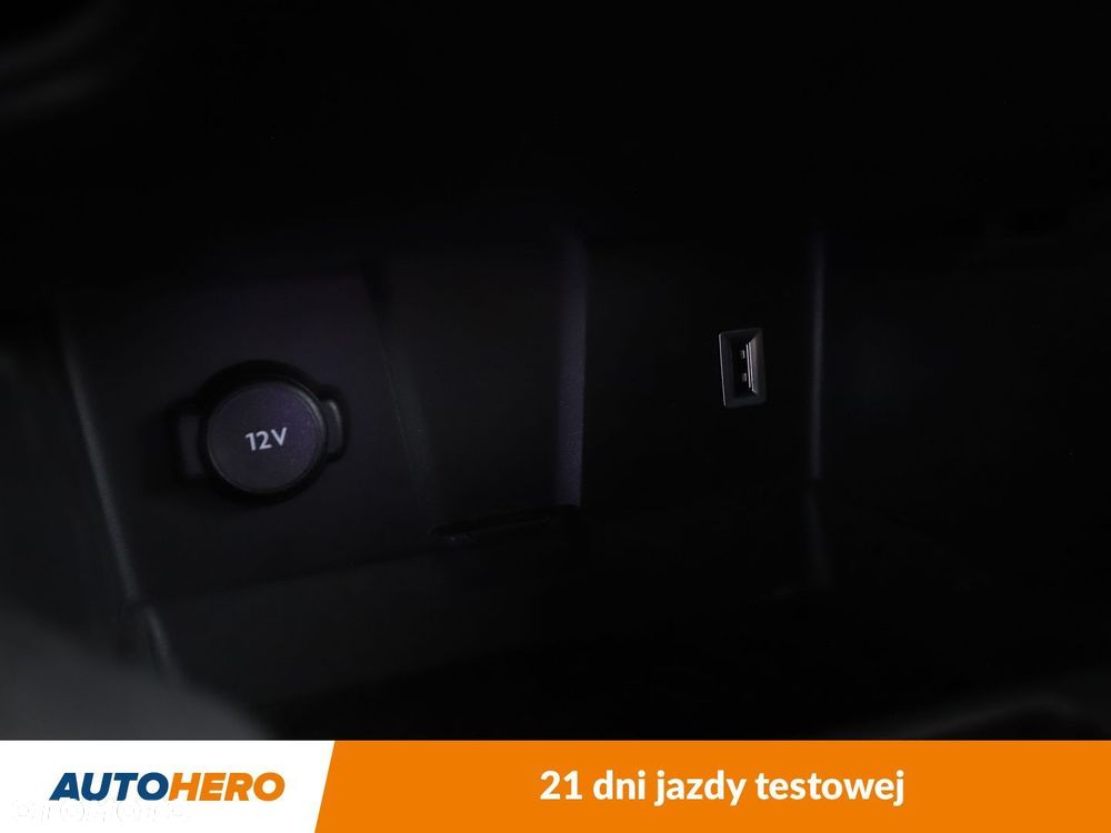 DS Automobiles DS 7 Crossback - 26