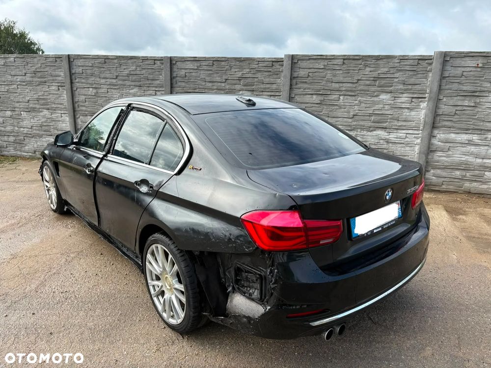 BMW Seria 3 330e iPerformance Sport Line - 40