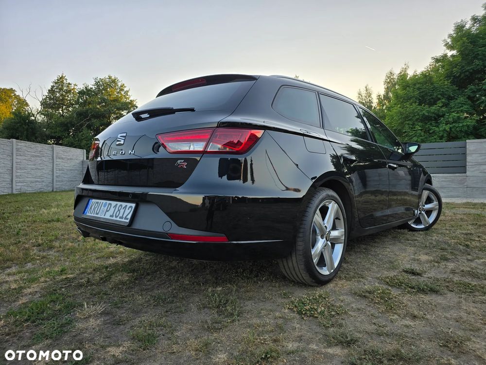 Seat Leon 2.0 TDI DPF Start&Stop DSG FR - 3