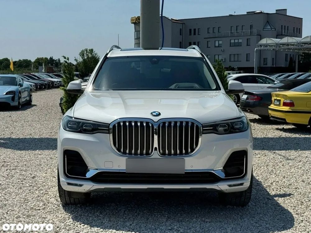 BMW X7 xDrive40i - 2