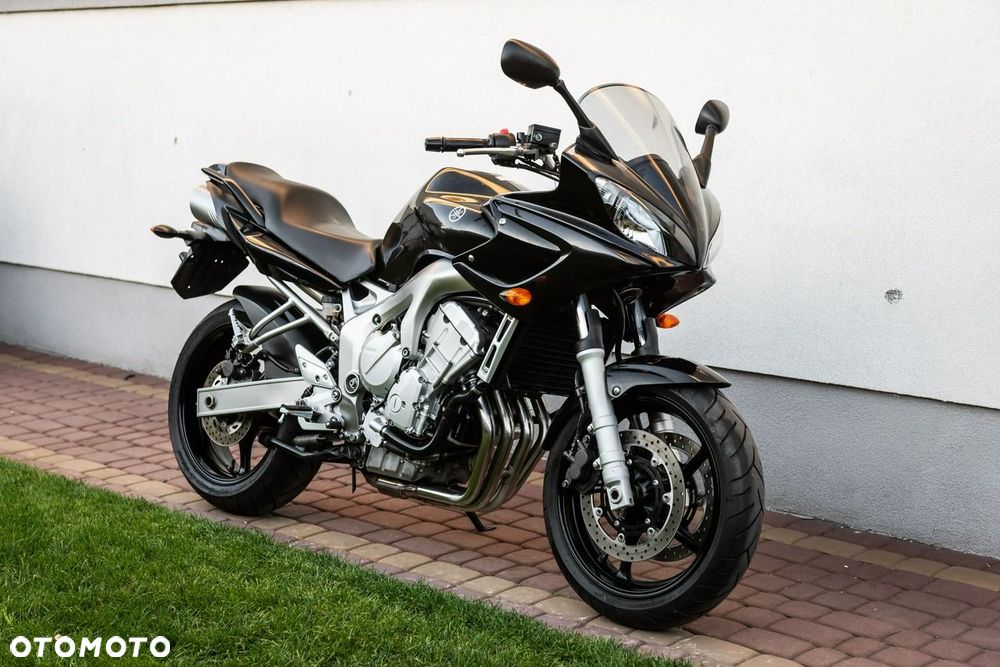 Yamaha FZ - 1