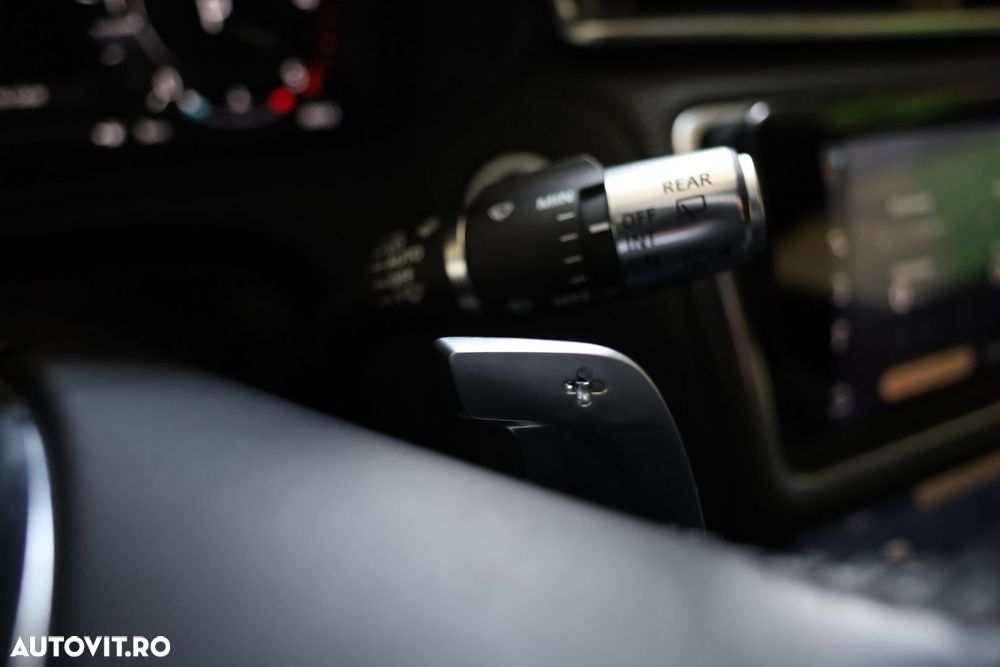 Land Rover Range Rover Velar - 23