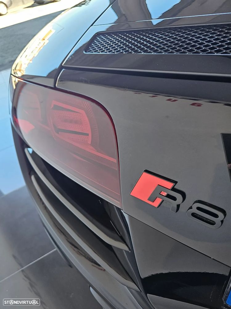 Audi R8 Coupé 4.2 FSI V8 quattro R-tronic - 6