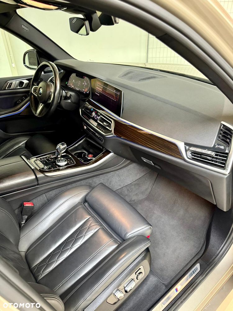 BMW X5 xDrive30d - 17