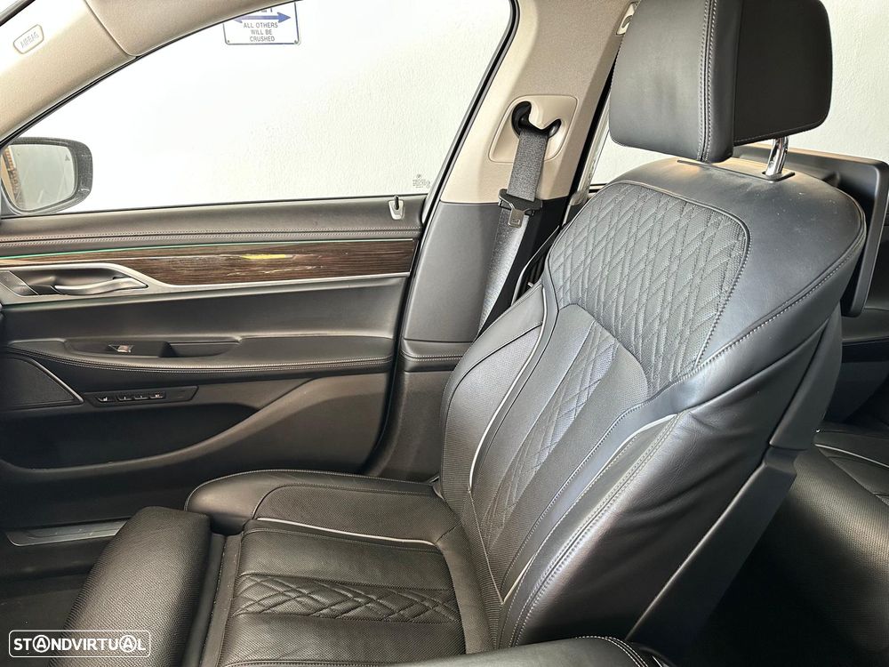 BMW 740 Le iPerformance - 7