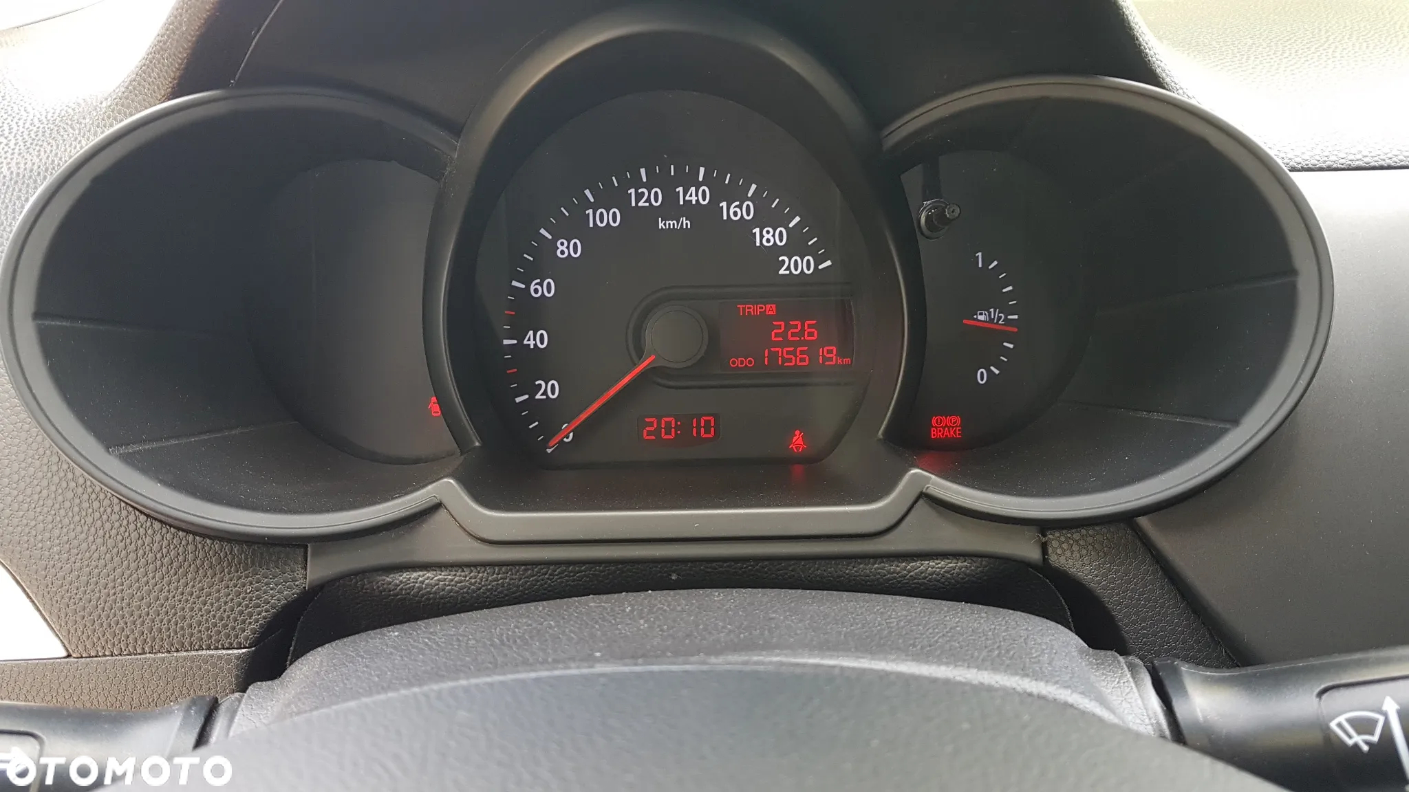 Kia Picanto - 8