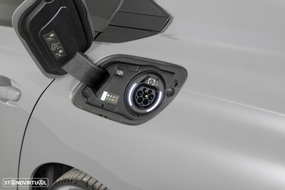 Peugeot 508 1.6 Hybrid Allure e-EAT8 - 16