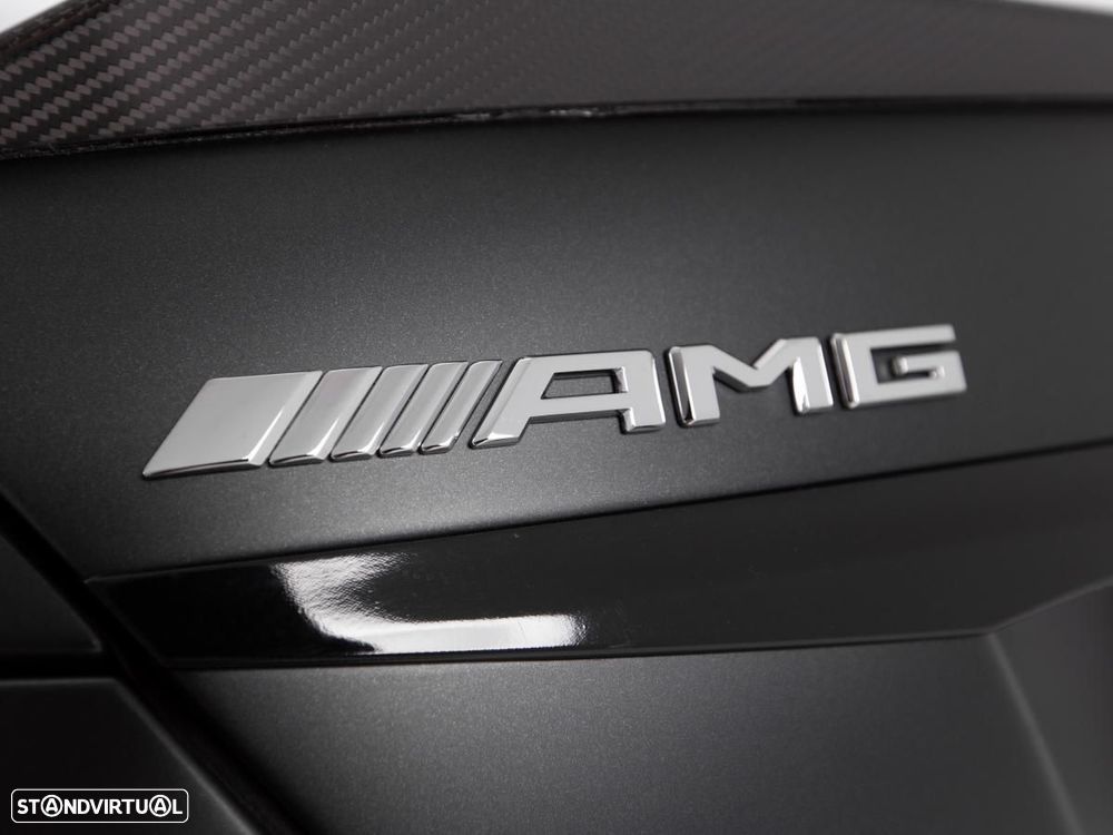 Mercedes-Benz E 63 AMG S 4-Matic+ - 23