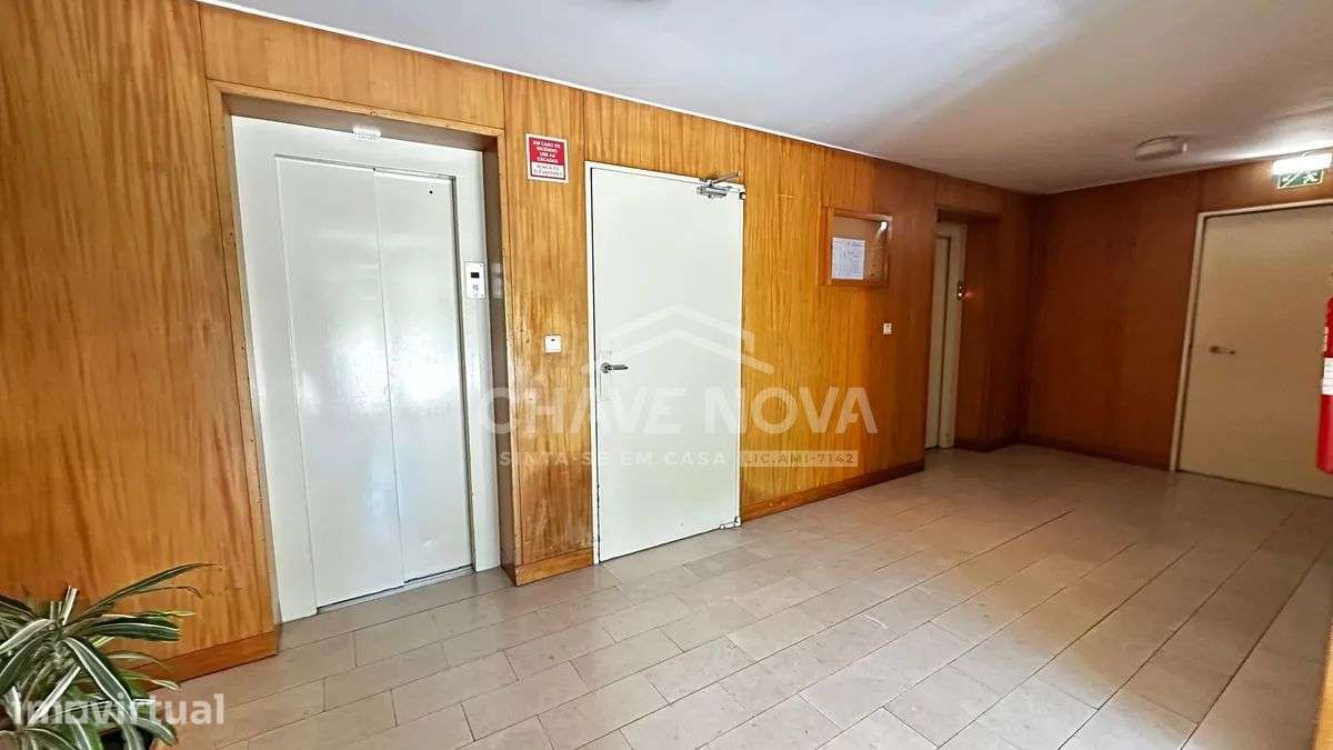 T3 Boavista| 150 m² | 2 lg/garagem | Campo Alegre, Porto - Grande imagem: 5/28