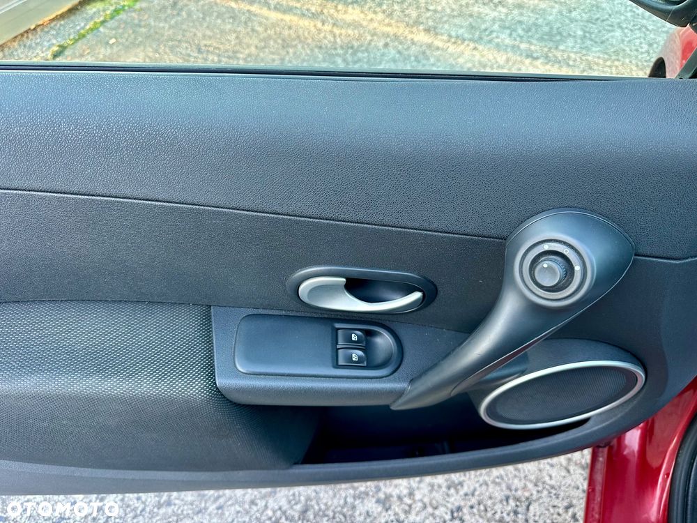 Renault Clio 1.2 16V Ripcurl - 24