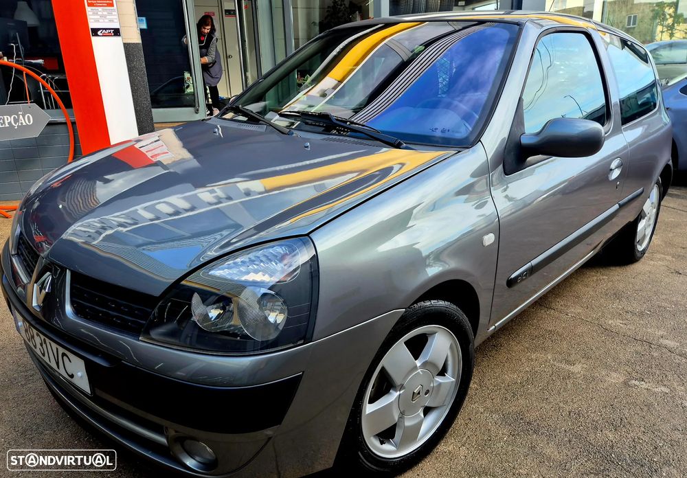 Renault Clio 1.5 DCi Van - 23