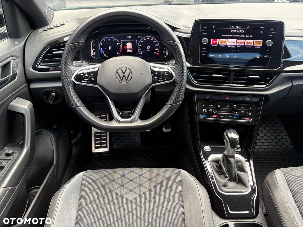Volkswagen T-Roc - 12