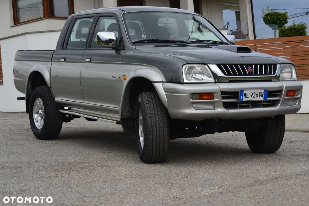 Mitsubishi L200 2.5 TDI GLS 4WD DoubleCab - 1