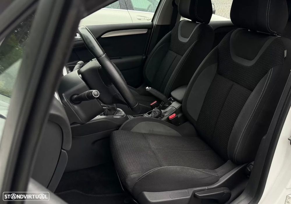 Citroën C4 1.6 BlueHDi Live - 10