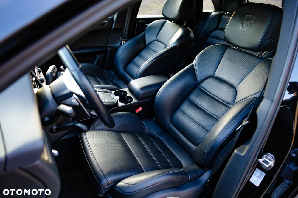 Porsche Macan - 13