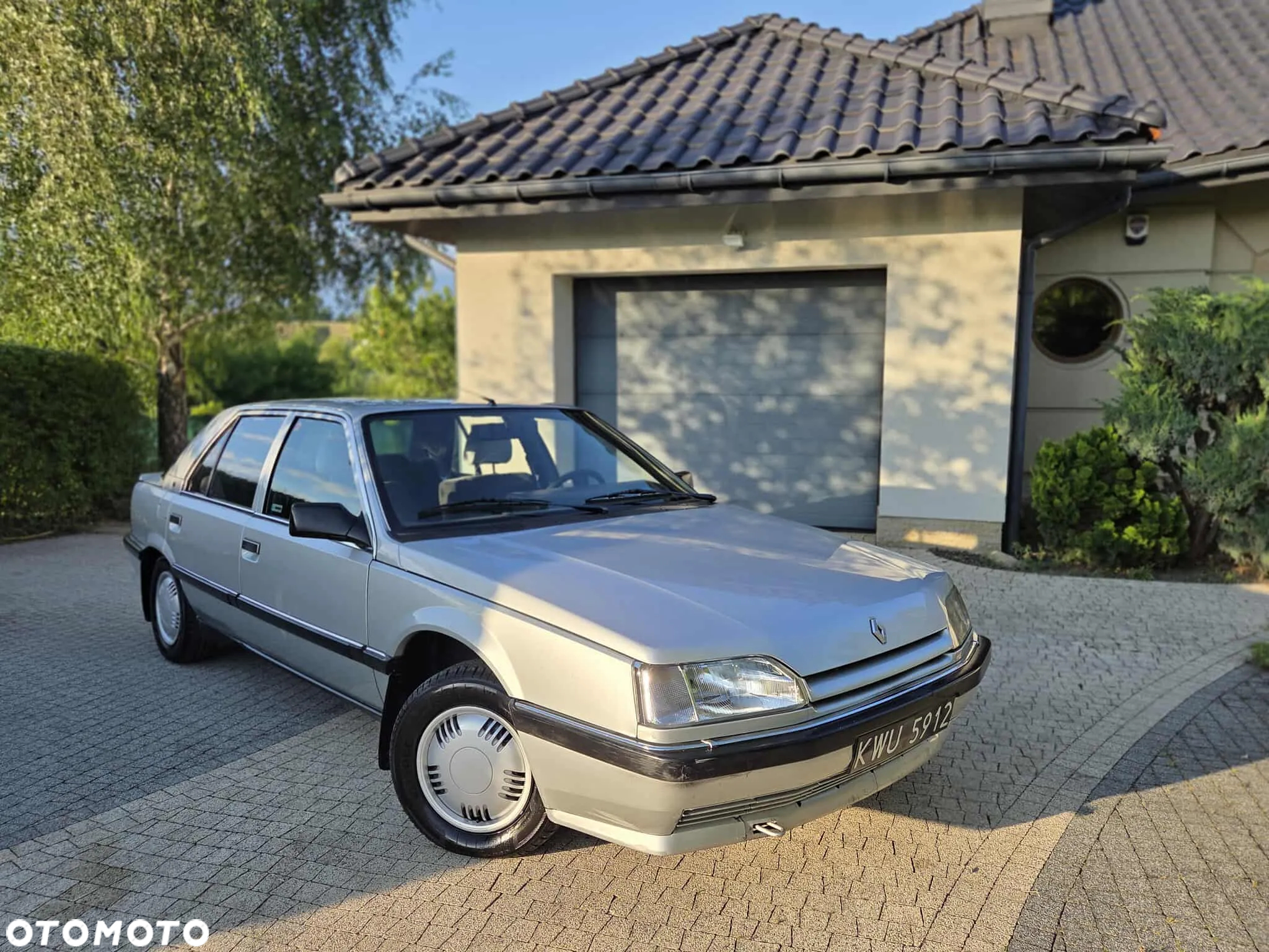 Renault 25 - 4