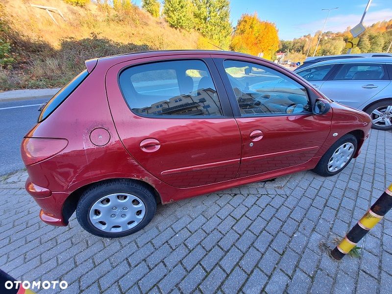 Peugeot 206 2007 photo 5