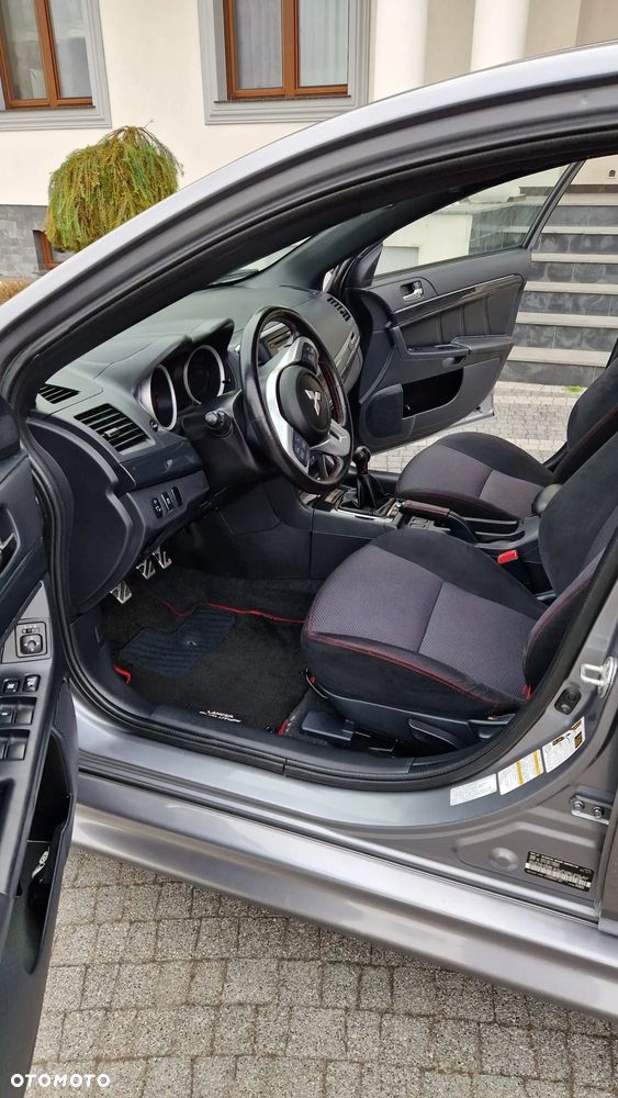 Mitsubishi Lancer Evolution - 30