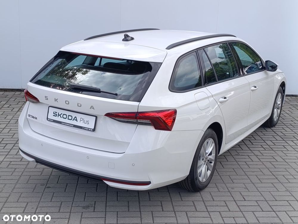 Skoda Octavia 1.5 TSI Essence - 5