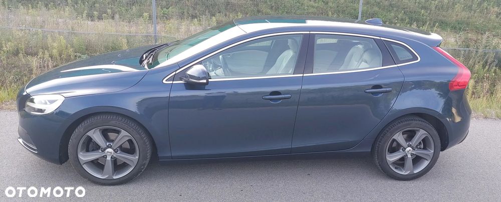 Volvo V40 T3 Drive-E Inscription - 2
