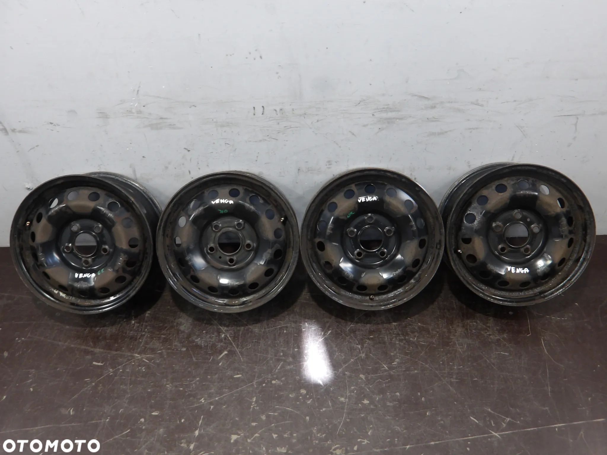 KIA VENGA 5D 09-14 1.4 CRDI FELGI STALOWE STALÓWKI 5X114,3 6J ET48 R15 - 1