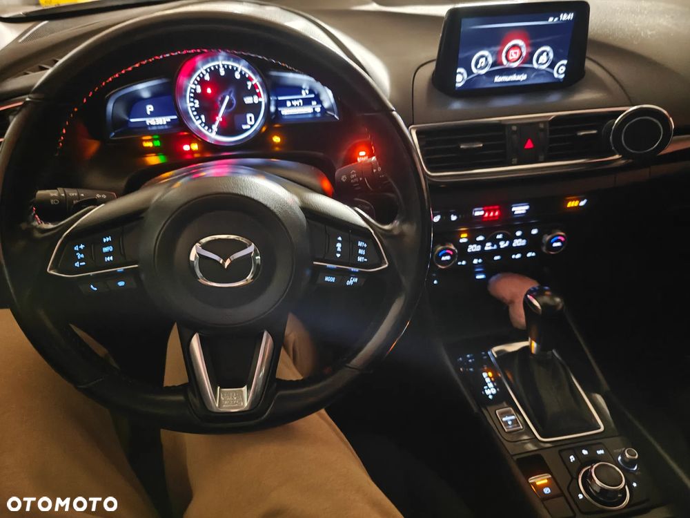 Mazda 3 - 18