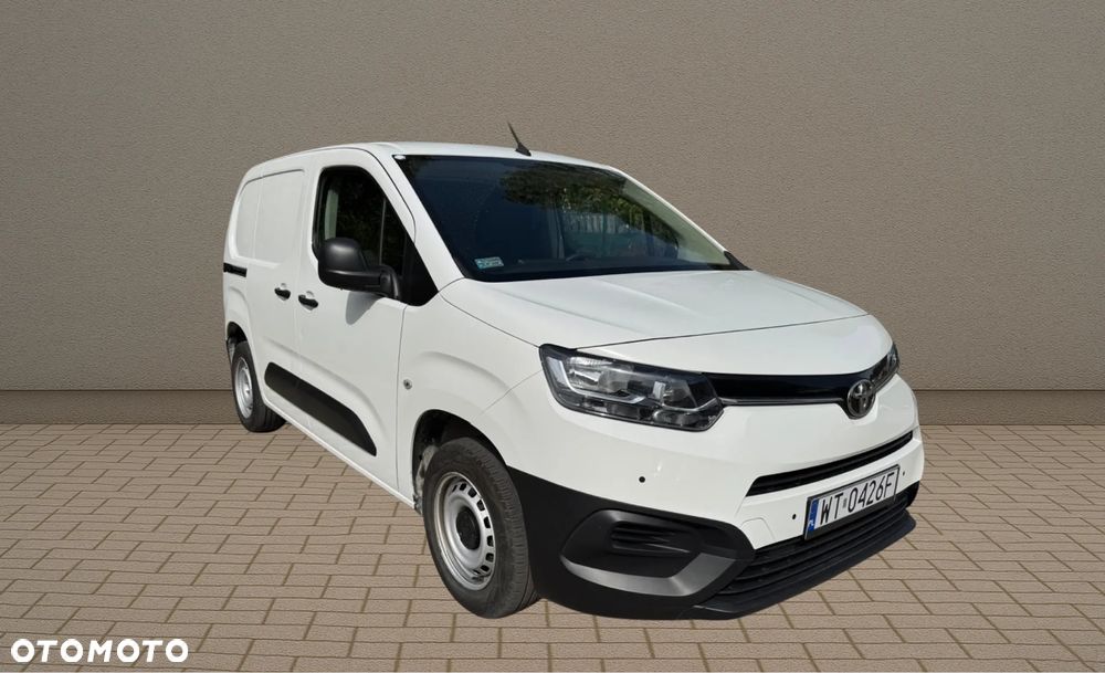 Toyota Proace City - 24