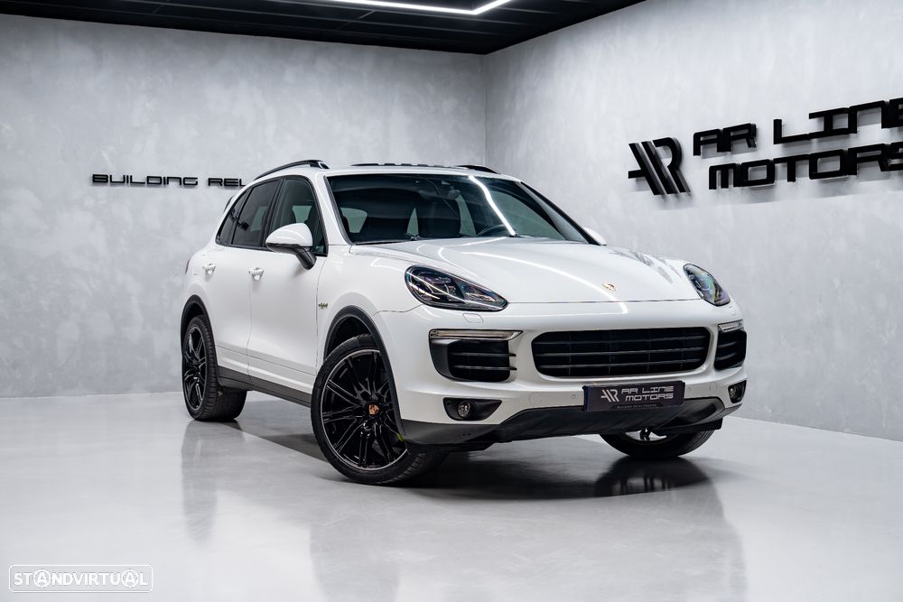 Porsche Cayenne S Hybrid - 3